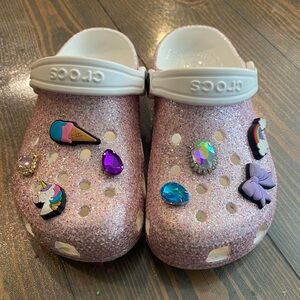 Crocs Kids Glitter Clogs - Pink with jibbitz